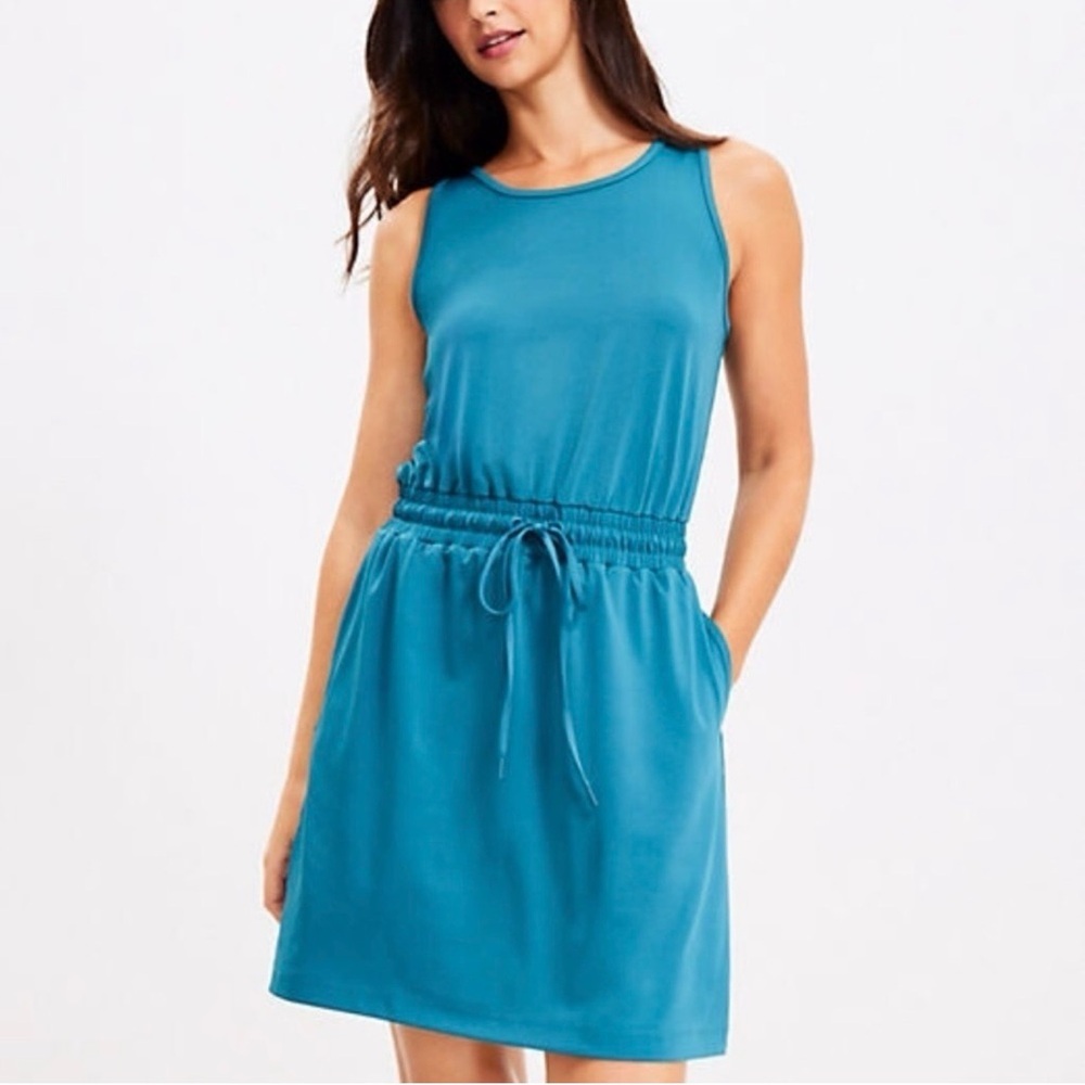 Lou & Grey sleeveless dress